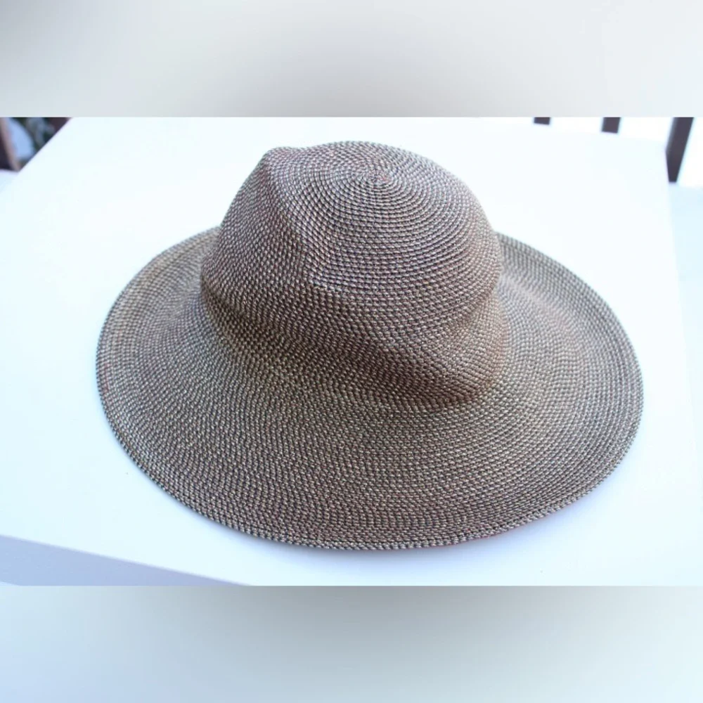 Eric Javits Squishee Hampton hat - Picture 2 of 12